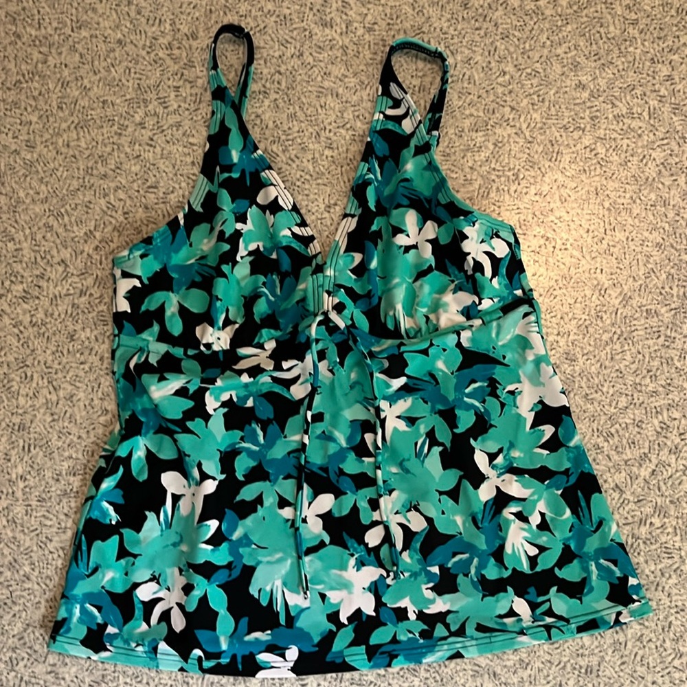 Womens tankini top